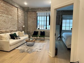 1 chambre, fer et planche à repasser, Wi-Fi, draps fournis