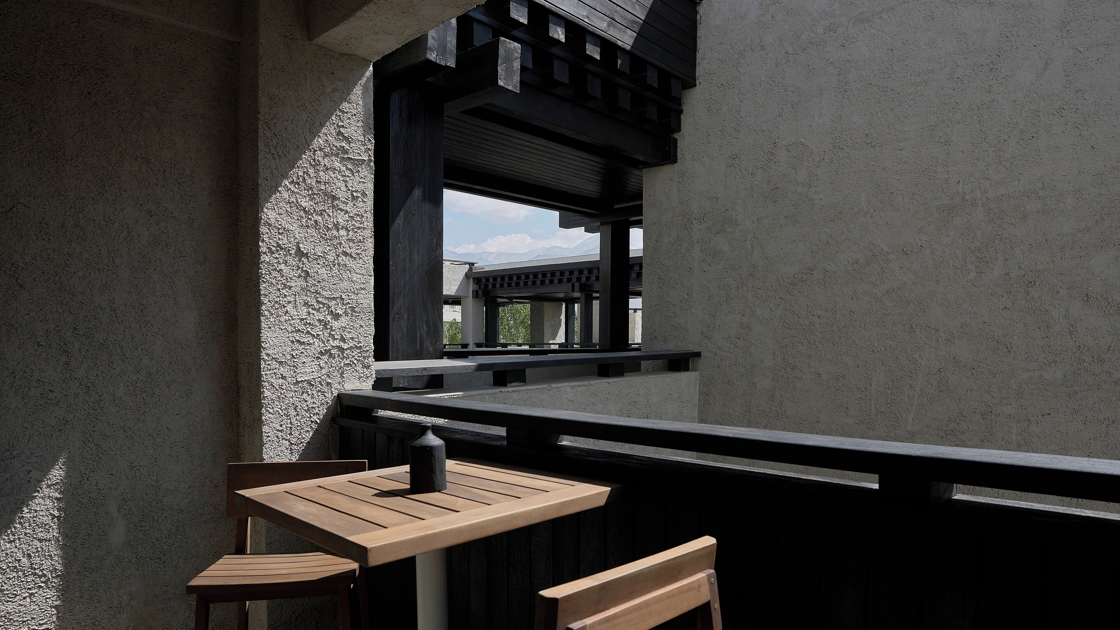 Comfort Double Room, 1 King Bed, Non Smoking, Mountain View | Balcony