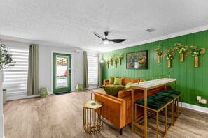 Interior - Sleeps 22! 2 Pools/Golf/Grill/Bar/Games/Nr Beach (Panama City)