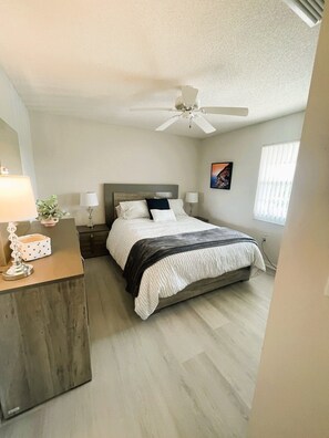 2 habitaciones, tabla de planchar con plancha y wifi gratis
