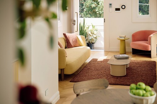 Flora Suite – Boutique Apartment in Newtown