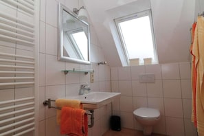 Shower - Hemmen Anna Seeluft Comfortable holiday residence (Greetsiel)