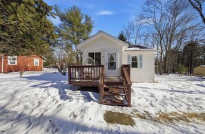 Unclassified image, 3 of 19, button