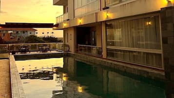 Basic Apartment, Pool View | 2 bedrooms, free WiFi