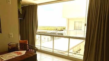 Basic Apartment, Pool View | 2 bedrooms, free WiFi