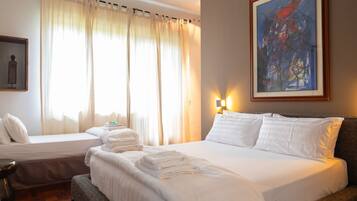 5 Schlafzimmer, Bügeleisen/Bügelbrett, WLAN, Bettwäsche