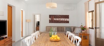 Vakantiehuis 'Ca N'Alicia Des Bosch' met uitzicht op de bergen, privéterras en Wi-Fi