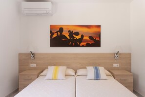 2 Schlafzimmer, Bügeleisen/Bügelbrett, kostenloses WLAN, Bettwäsche