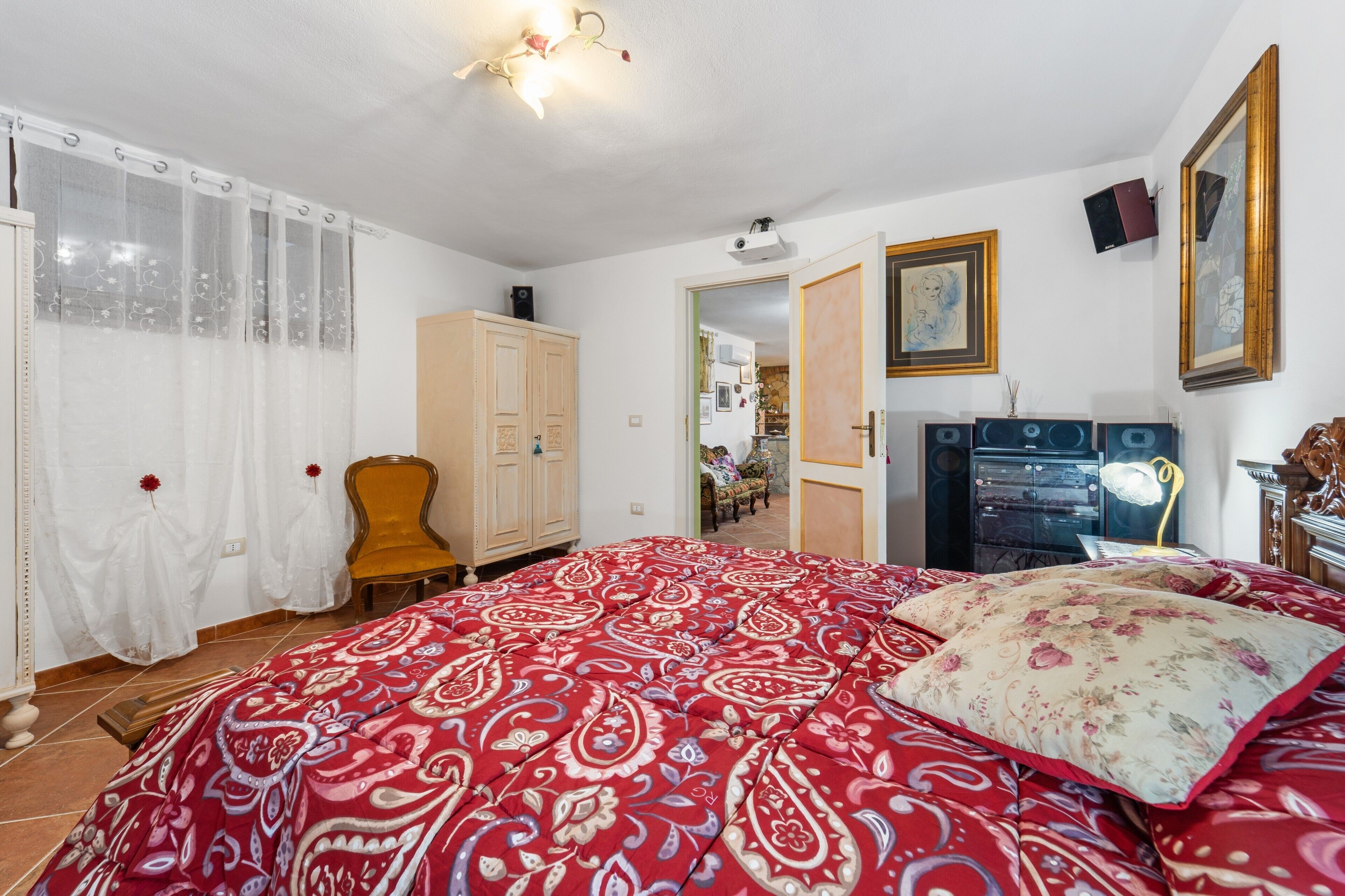 1 bedroom, free WiFi, bed sheets