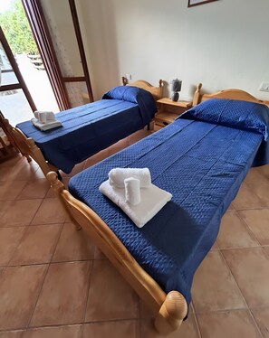 2 bedrooms, WiFi, bed sheets