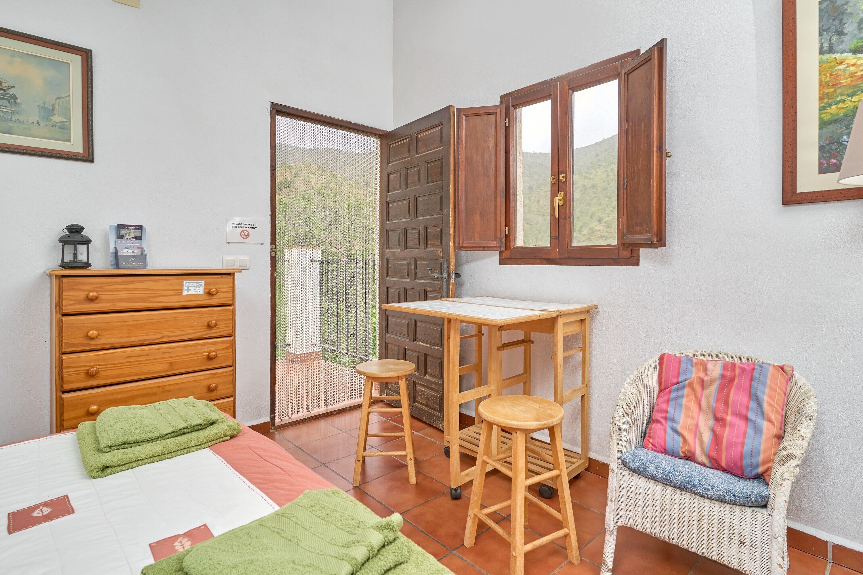 1 bedroom, free WiFi, bed sheets