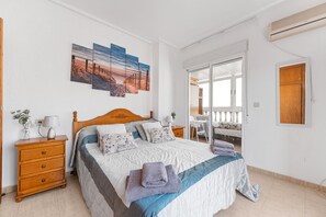 3 bedrooms, free WiFi, bed sheets