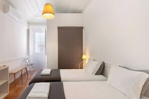 1 bedroom, free WiFi, bed sheets