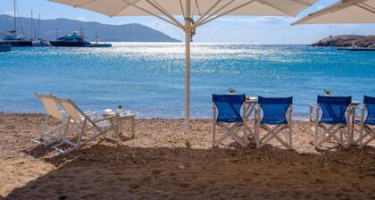Apartment In A Hotel 'Echinousa Kimolos Maisonette no4' with Sea View, Wi-Fi and Air Conditioning
