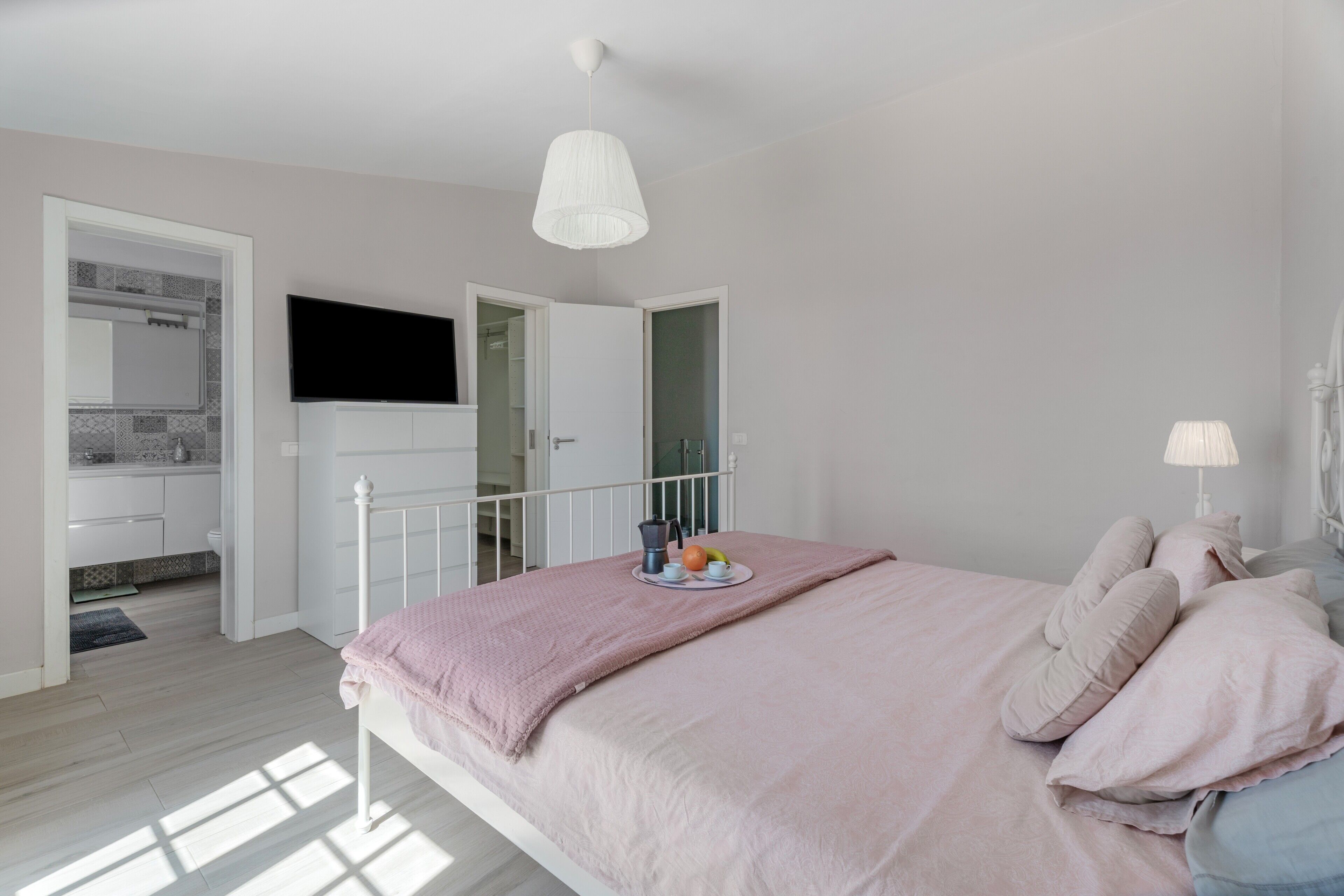 2 dormitorios, wifi gratis, ropa de cama