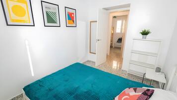 3 bedrooms, free WiFi, bed sheets