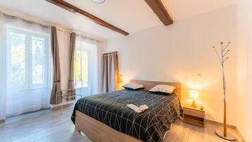 2 Schlafzimmer, Bügeleisen/Bügelbrett, kostenloses WLAN, Bettwäsche