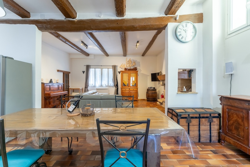 Maison De Vacances 'Maison En Campagne' Avec Piscine Partagée, Wi-fi Et Climatisation - Avignon
