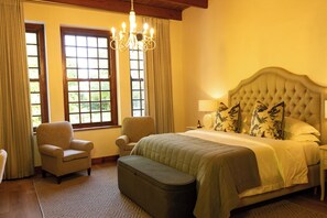 Habitació doble o amb dos llits individuals de luxe, vistes al jardí | Caixa forta a l'habitació i espai de treball apte per a portàtils 