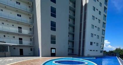 precioso en zona exclusiva muy cerca de las mejores playas y zonade más ambiente