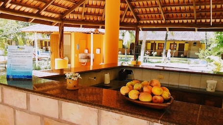 Bar (on property). Patipe Praia Hotel