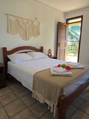 Phòng đôi Deluxe, ban công, quang cảnh bãi biển | Truy cập Internet không dây miễn phí 