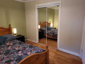 3 bedrooms, free WiFi, bed sheets