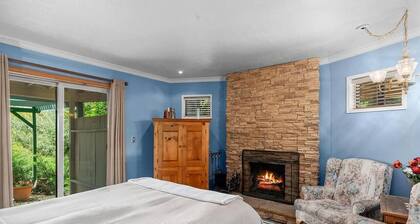 Winter Room @ Eaglenest Inn w/ Pool & SPA
