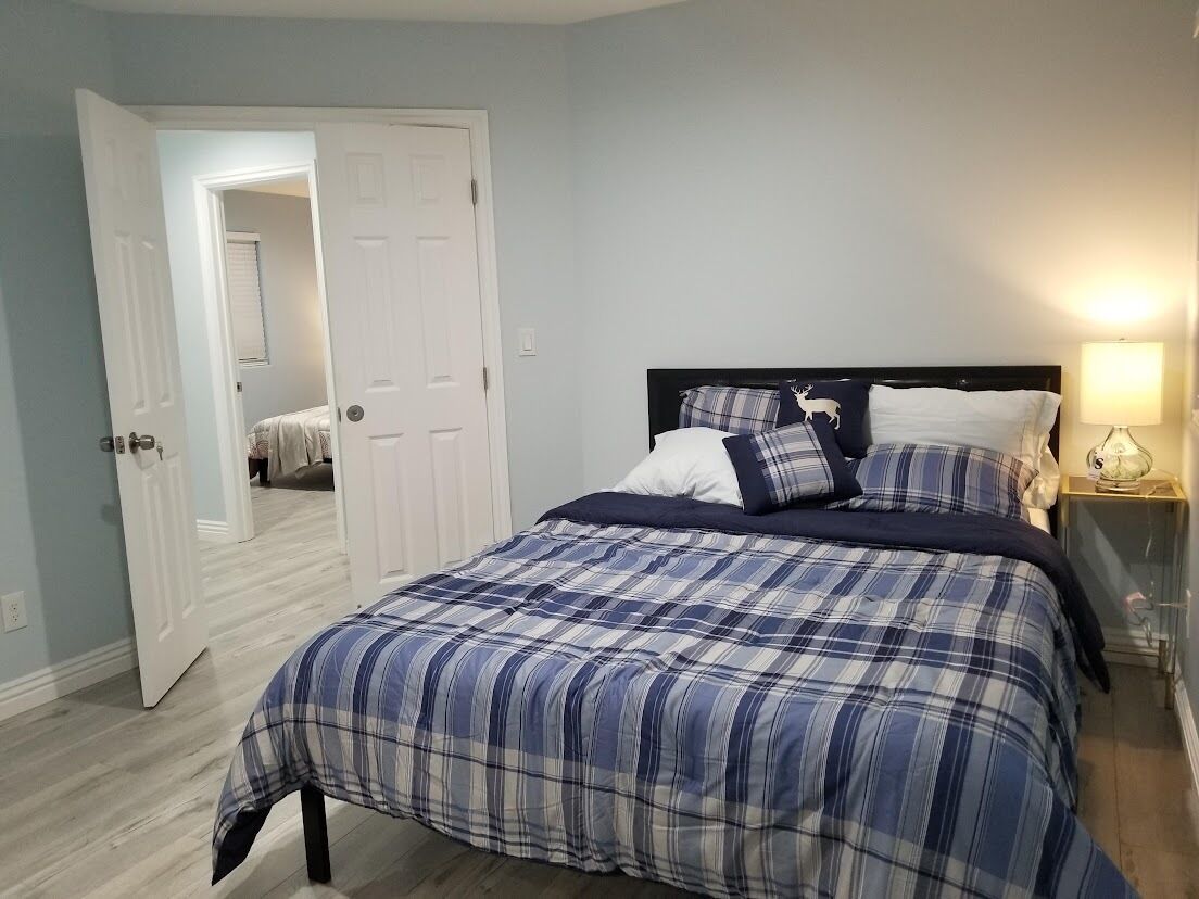 3 bedrooms, iron/ironing board, travel cot, WiFi
