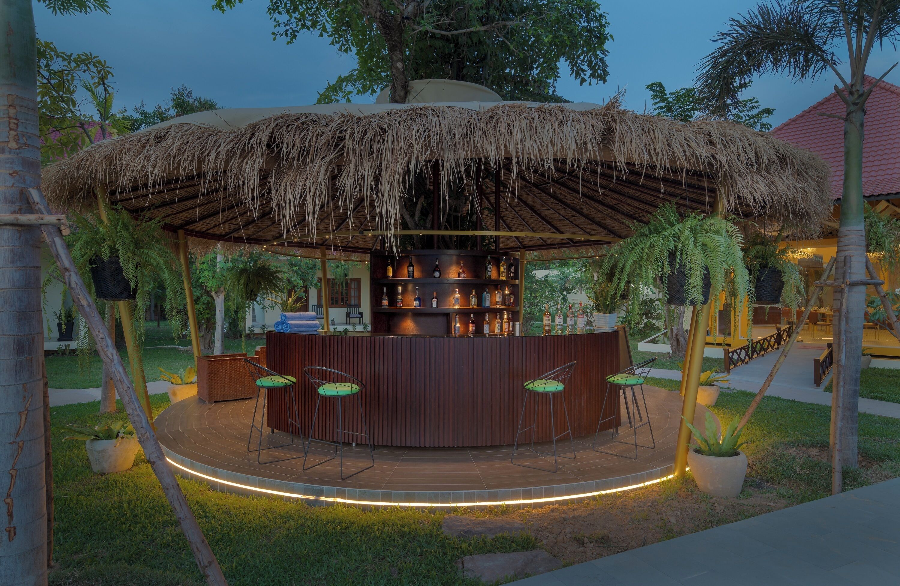 Poolside bar
