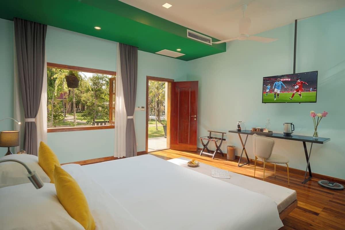 Room amenity