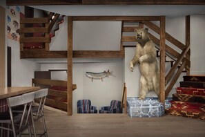 Lobby - Wandering Buffalo (Bozeman)