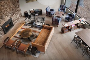 Sala de estar en el lobby