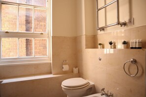 Haartrockner, Handtücher