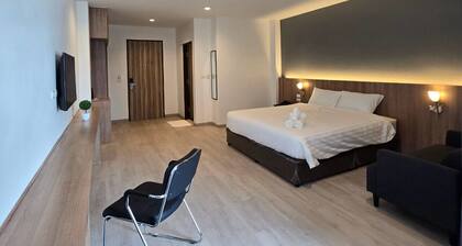 Manee Mantra Hotel Kanchanaburi