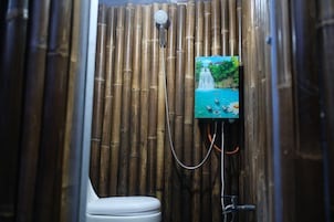 经典帐篷房 | 浴室