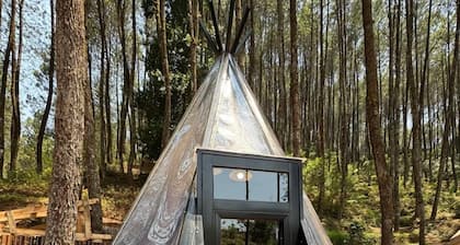 Regan Luxcamp by Digihub Hospitality