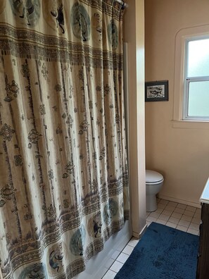 Douche, articles de toilette écologiques, sÚche-cheveux