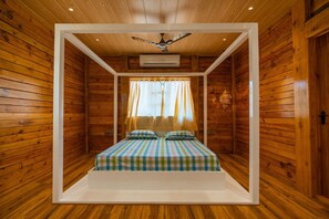3 bedrooms, free WiFi - Amarjas The Citadel Nest (Mawal)