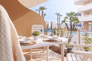 Outdoor dining - < Baia Dorata > Village [ Pool / Parking ] (Jesolo)