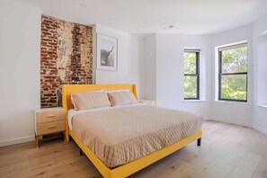 2 bedrooms, iron/ironing board, WiFi, bed sheets - Super modern penthouse in Shaw (Washington)