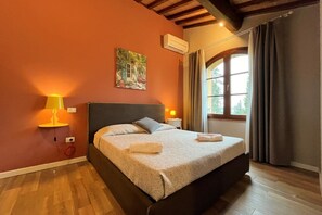 12 dormitorios, wifi, ropa de cama