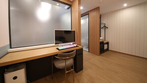 標準雙人房, 城市景觀 | 免費無線上網