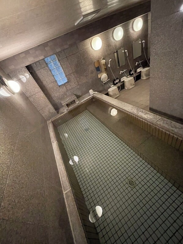 Bain à remous intérieur