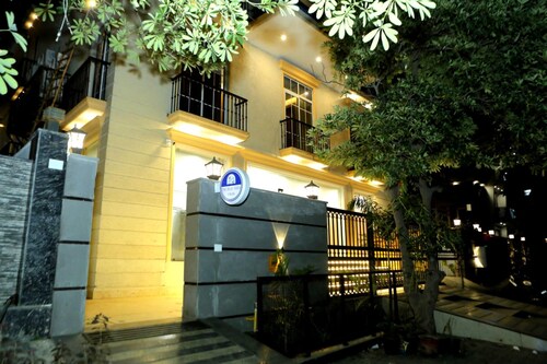 The Blue Vista Hotel