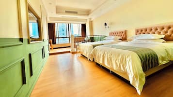 Bureau, espace de travail pour ordinateur portable