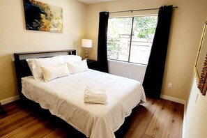 2 Schlafzimmer, Bügeleisen/Bügelbrett, kostenloses WLAN, Bettwäsche