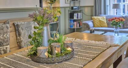 Cosy home with bubble bath and outdoor fireplace