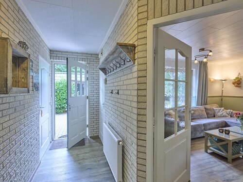 Cosy home with bubble bath and outdoor fireplace