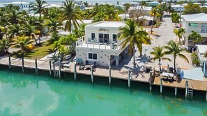 Exterior - NEW: Vaca Cut with 60' dock, 4br-4ba, 2 kitchens (Marathon)